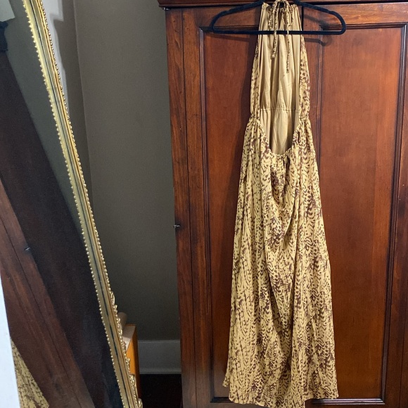 Halter maxi dress - Picture 4 of 7